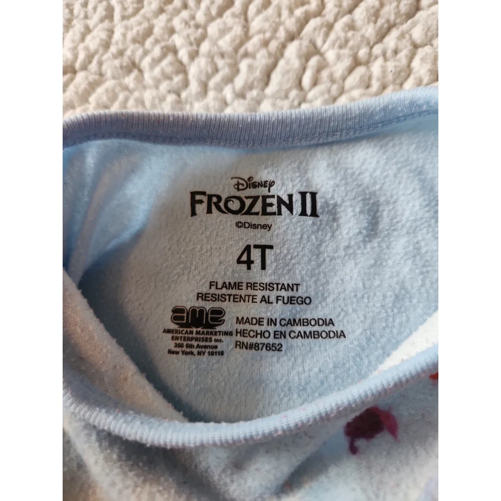 Disney Frozen 2 Elsa and Anna fleece 4T pajama top and pants set